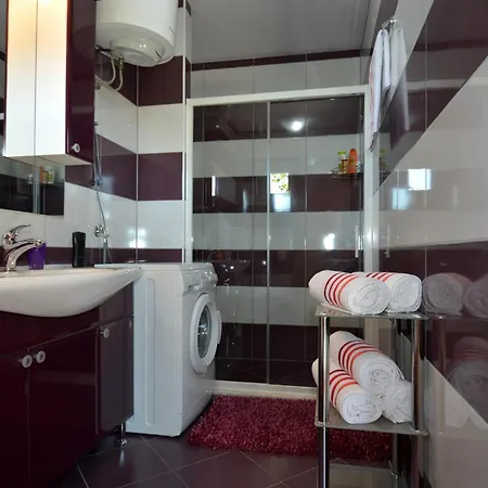 With Parking Spaces Okrug Gornji, Ciovo - 23665 Apartman *